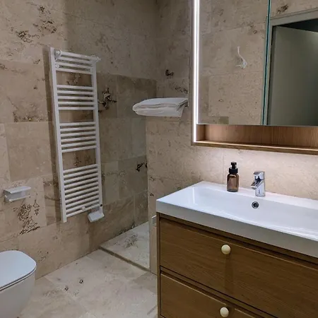 Apartment Right Place *